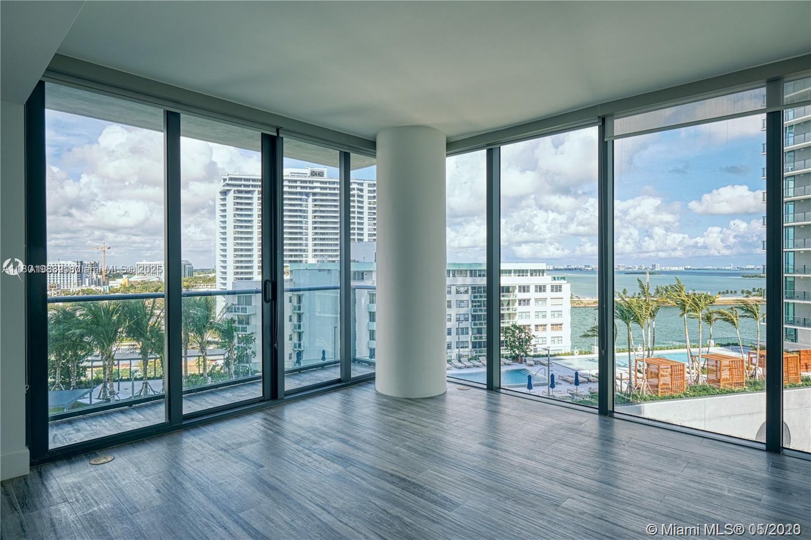 Living Area - 650 NE 32nd St