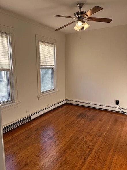 Building Photo - 254 Hope St