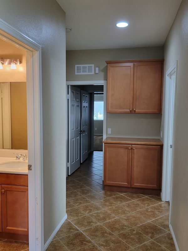 Building Photo - 2274 Purple Finch Ct