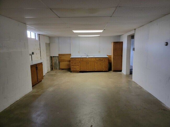 Building Photo - 222 Snyder Rd