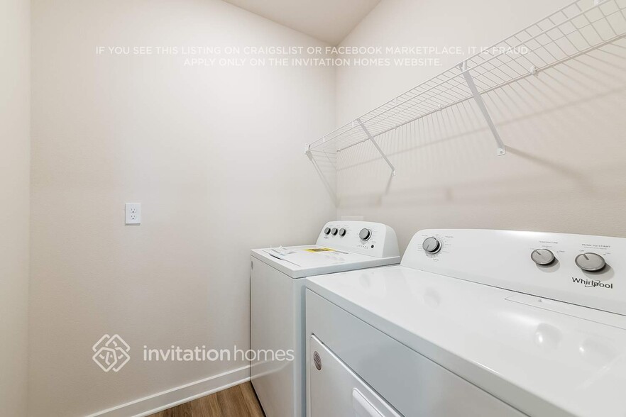 Building Photo - 18327 Wheathouse Pl