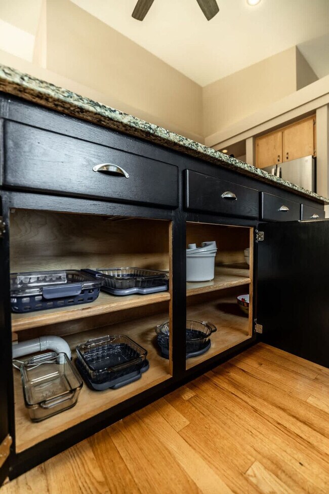 Building Photo - 3228 E Fernan Terrace Dr