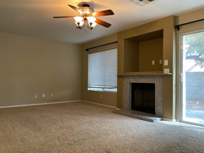 Building Photo - 3556 Tobel Spring Dr