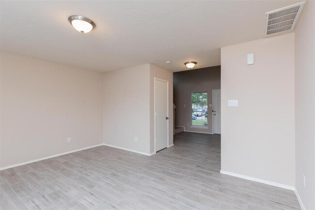 Building Photo - 21227 Grand Field Ct