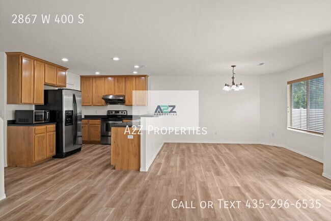 Building Photo - 2867 W 400 S