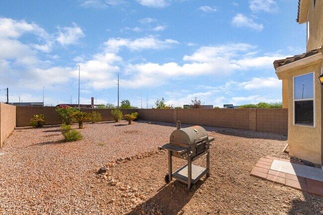 Building Photo - 5258 Andreas Canyon Ct