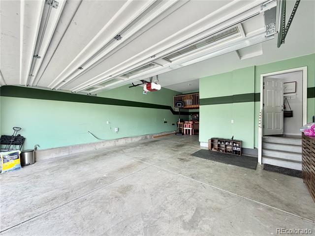 Building Photo - 11417 Crater Lake St