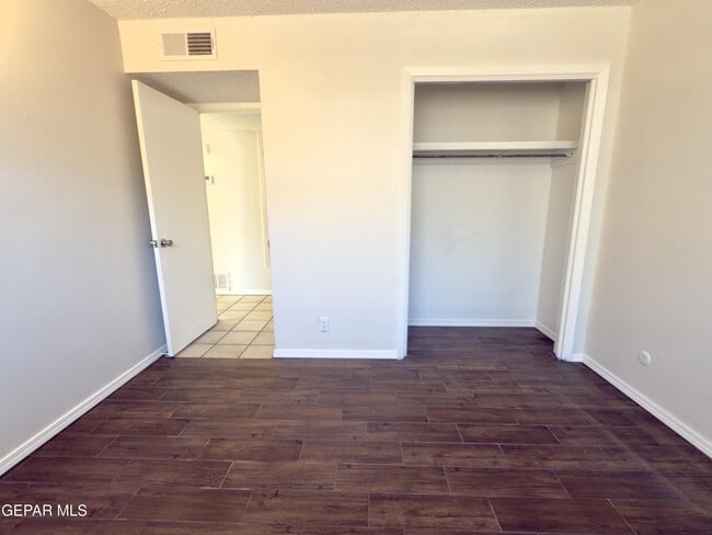 Building Photo - 5208 La Taste Ave