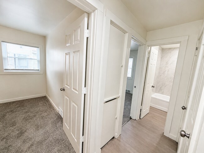 Building Photo - 34009 Caseville Ct