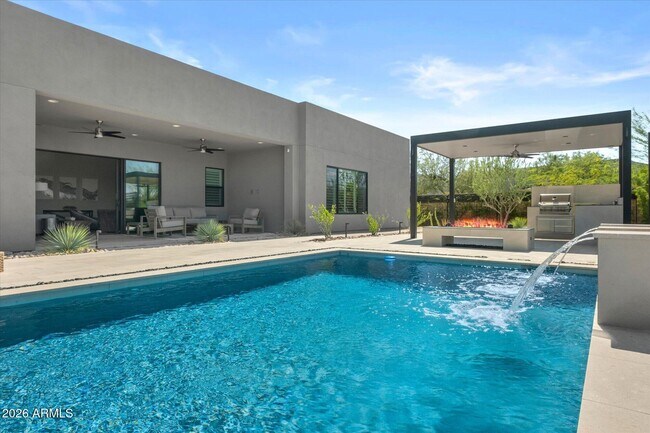 Building Photo - 13114 E Juan Tabo Rd