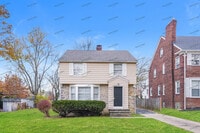 Building Photo - 3531 Woodridge Rd