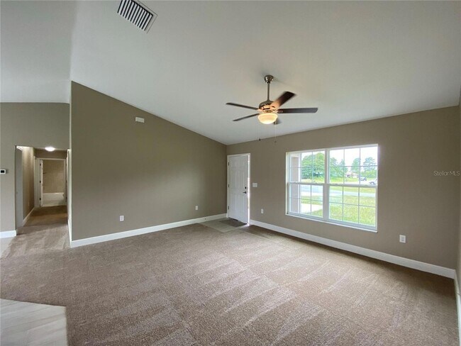 Building Photo - 14843 SW 48th Ave