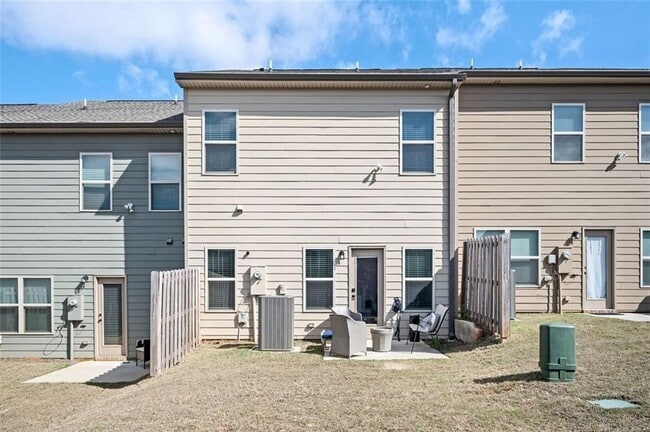 Building Photo - 7126 Chara Ln