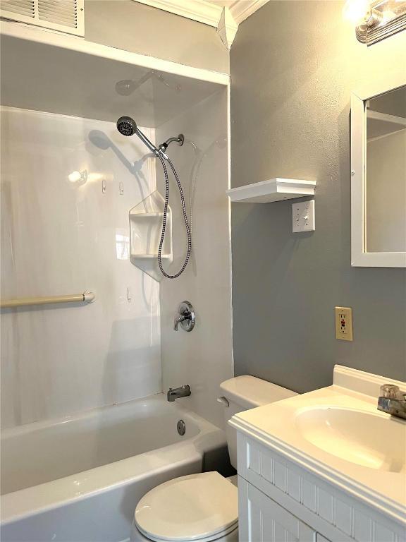 Building Photo - 13 Rusty Wil Dr