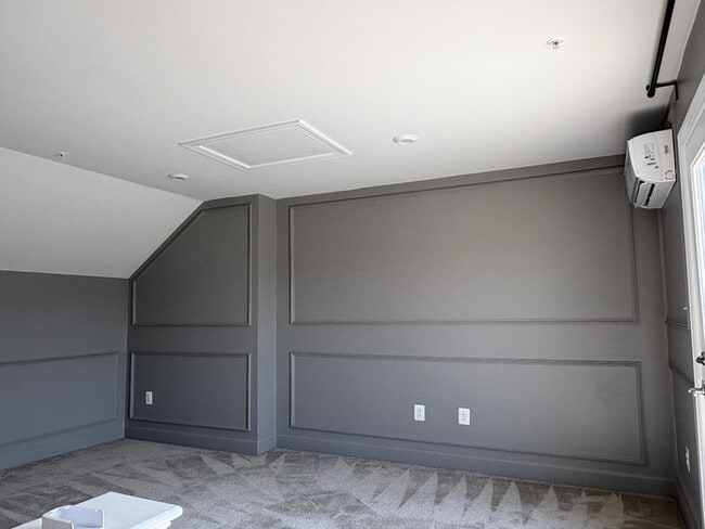 Building Photo - 116 Albany Pl