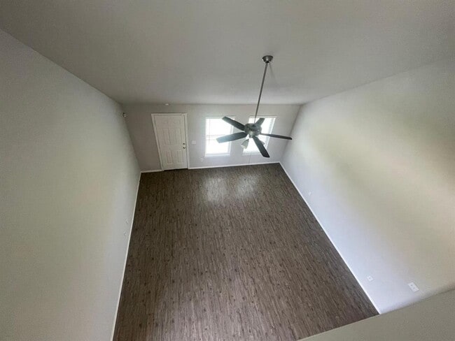 Building Photo - 14550 Breezy Orch Trail