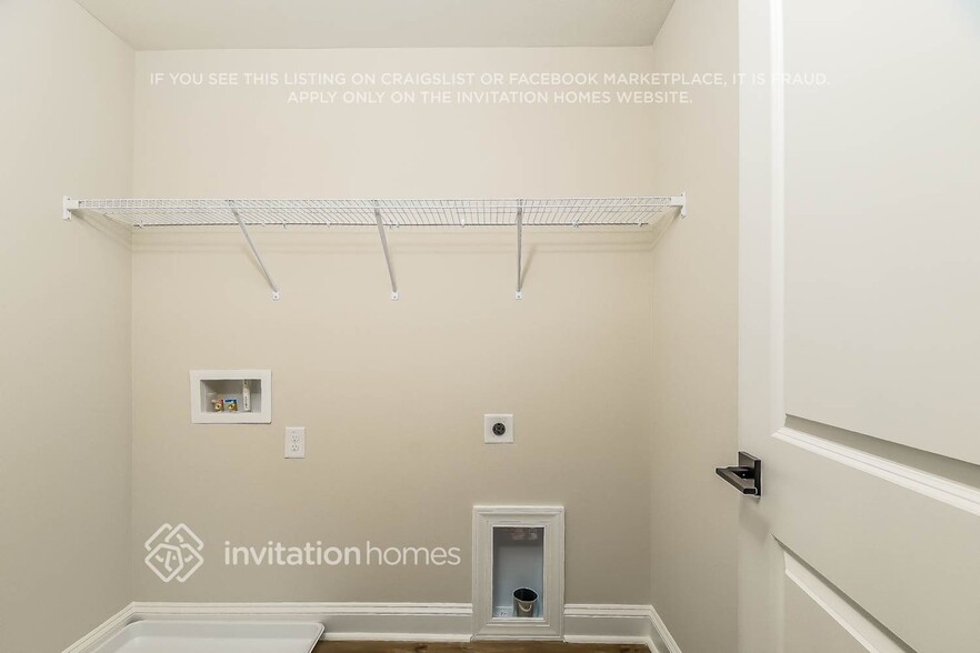 Building Photo - 406 Azalea Gaze Dr
