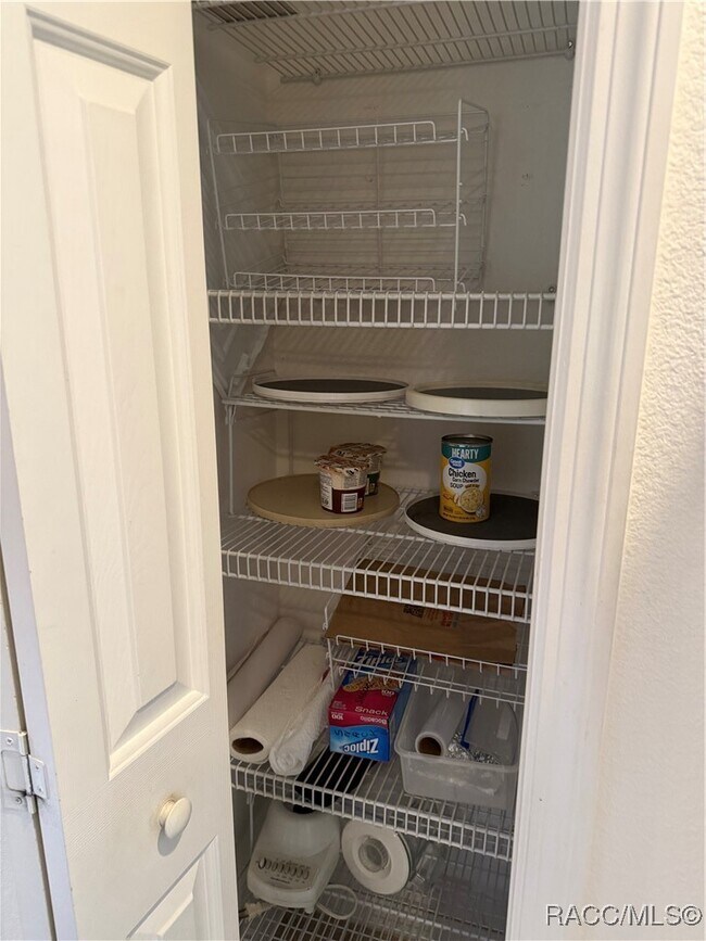 Building Photo - 2858 E Marcia St