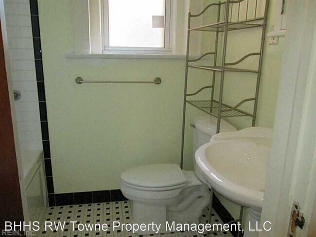 Building Photo - 1 br, 1 bath House - 1413 Colonial Avenue #C1