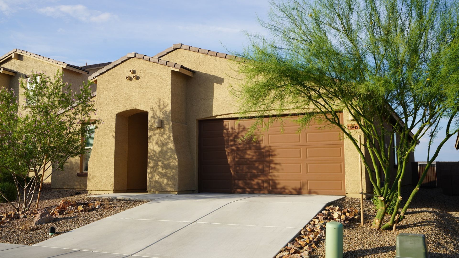 Building Photo - 13942 E Silver Pne Trl