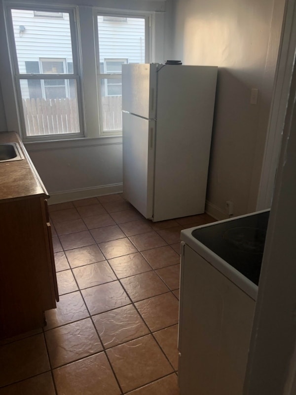 Building Photo - 1232 Buhrer Ave