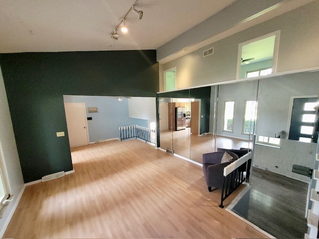 Building Photo - 818 Eastchester Dr