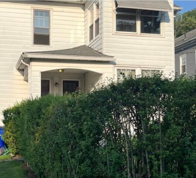 Building Photo - 40 Ardmore Rd