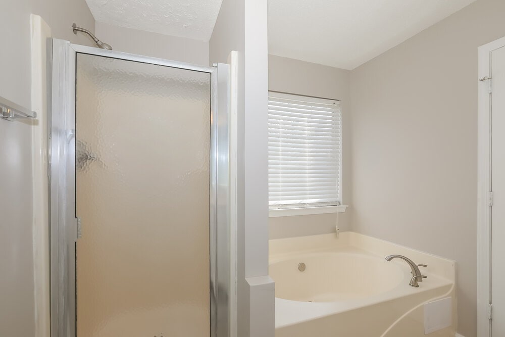 Building Photo - 231 Carson's Cove