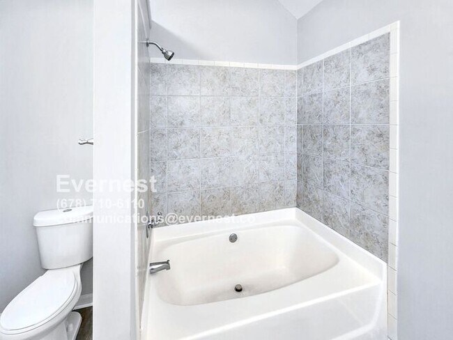 Building Photo - 1827 Belcher Pl SW