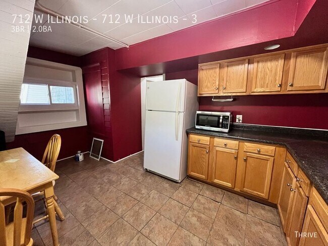 Building Photo - 712 W Illinois St