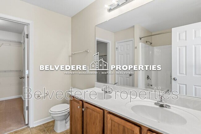 Building Photo - 36 Ackland Dr