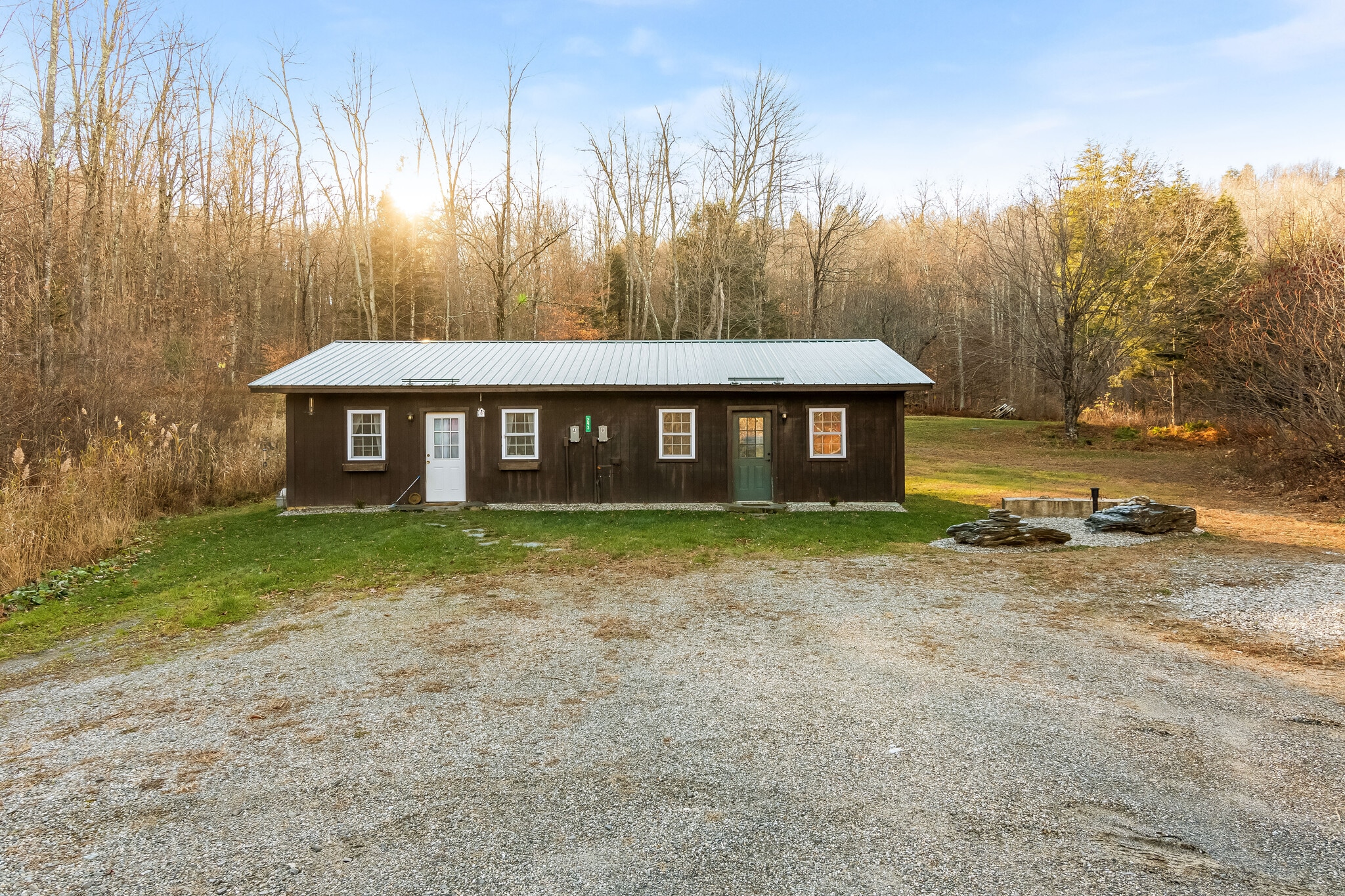 Building Photo - 293 Craig Ln