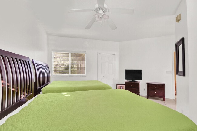 Building Photo - 8020 Carnoustie Pl