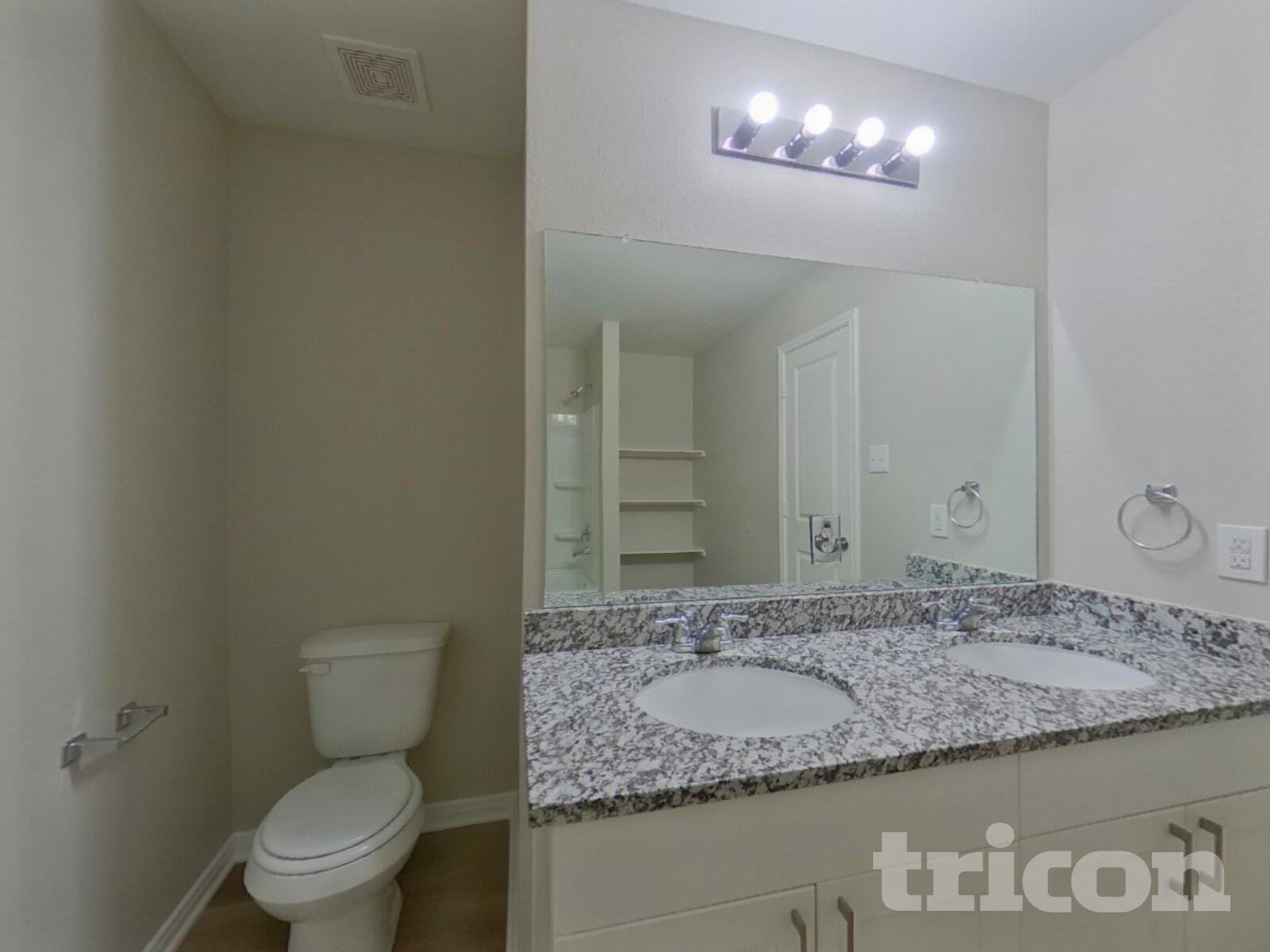 Building Photo - 10122 Cerritos dr