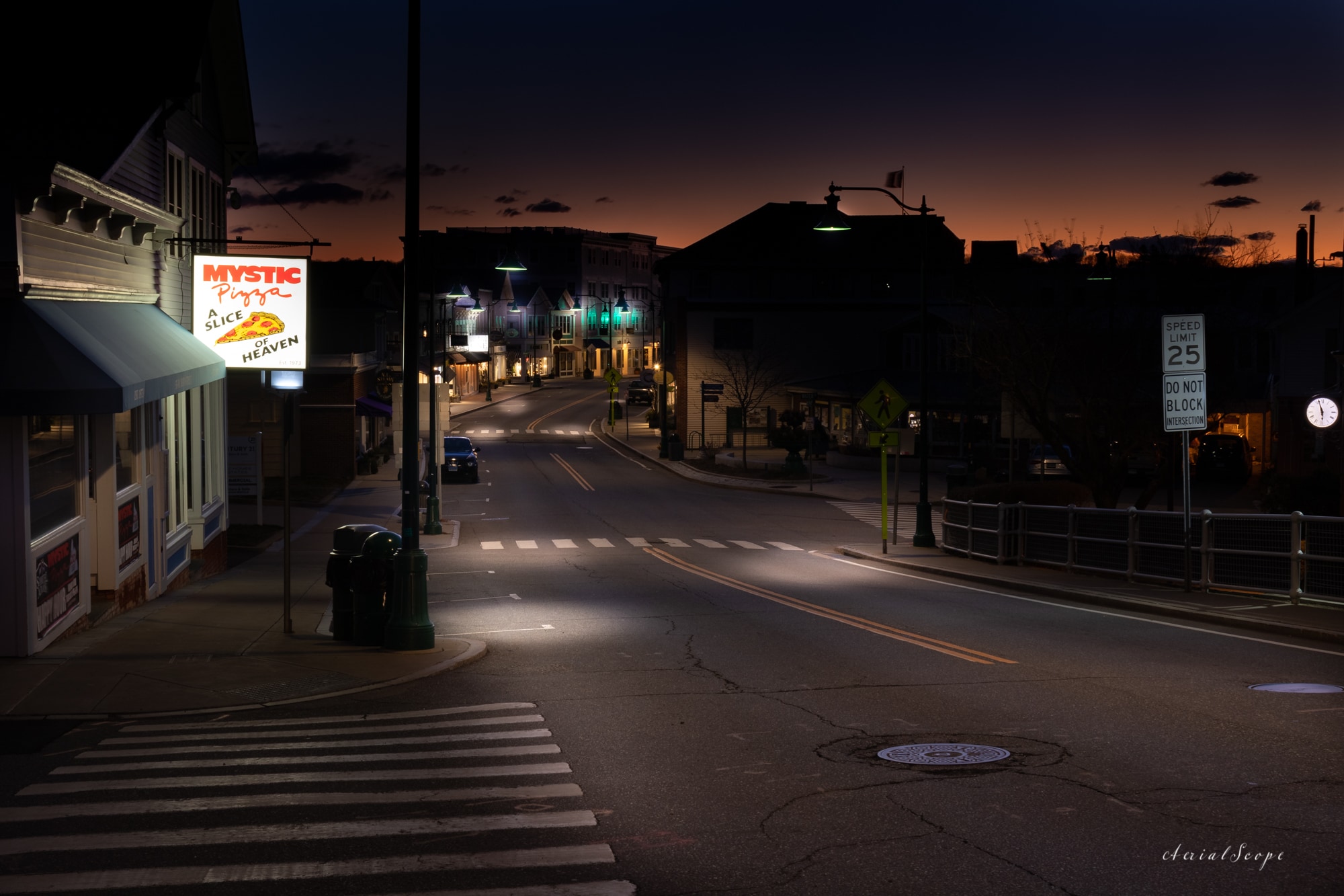 Building Photo - 36 Pequotsepos Rd