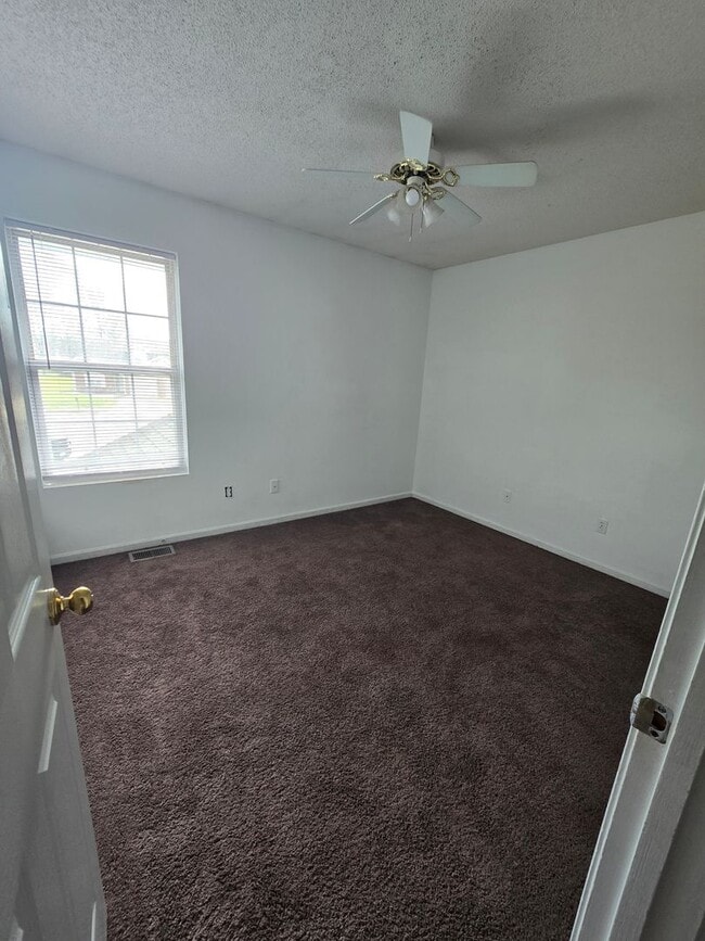 Building Photo - 4401 W Jeana Ct