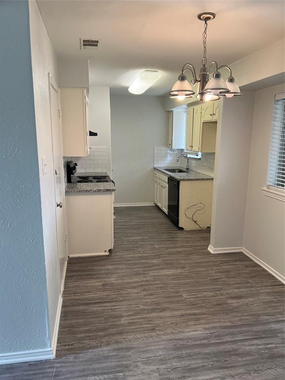 Building Photo - 507 Hilltop Ln