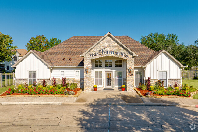 Building Photo - The Whittington Apartments