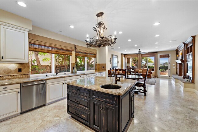 Building Photo - Spectacular Hilltop Estate with Panoramic ...