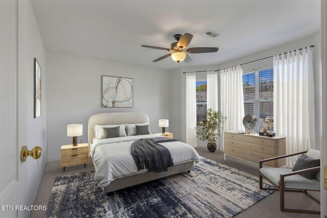 Building Photo - Beautiful End-Unit Condo – Move-In Ready!