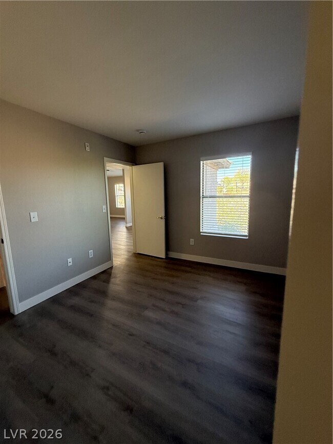 Building Photo - 45 Maleena Mesa St