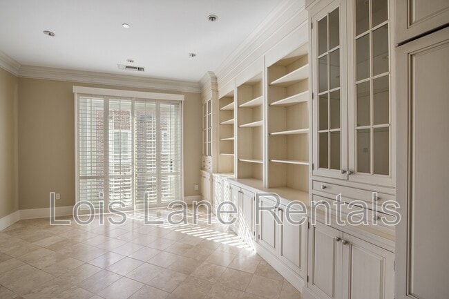 Building Photo - 1 Vendue Range