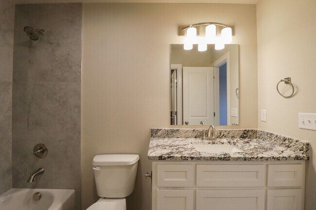 Building Photo - New Construction 3 Bedroom | 2.5 Bathroom | 1,650 sqft | Sand Springs