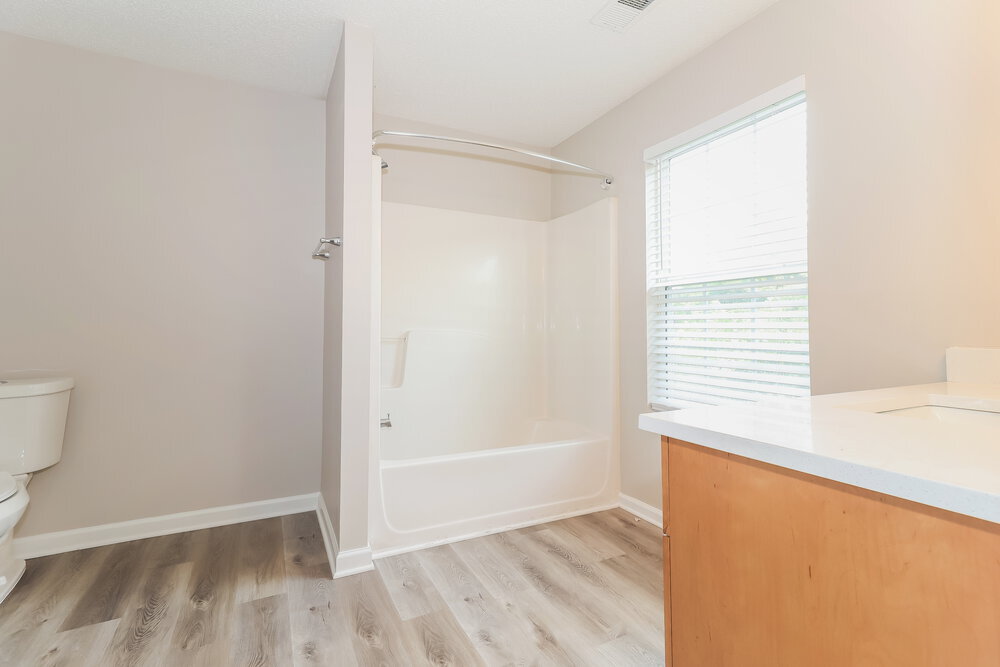 Building Photo - 81 Middlebrook Dr