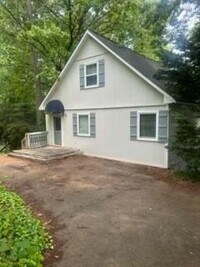 Building Photo - 3836 Clubhouse Dr