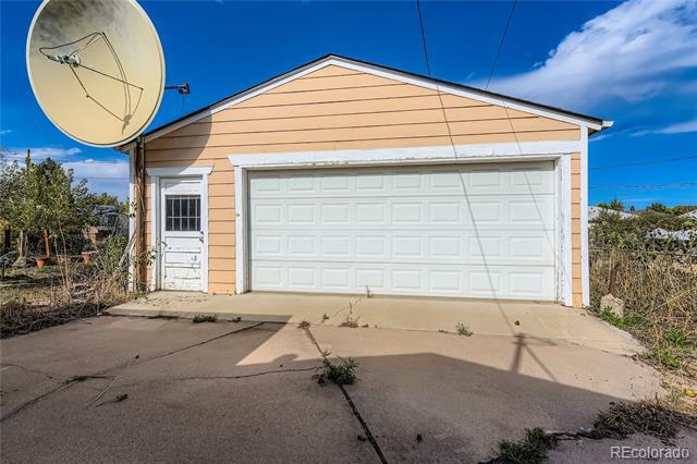 Building Photo - 2687 W Mississippi Ave