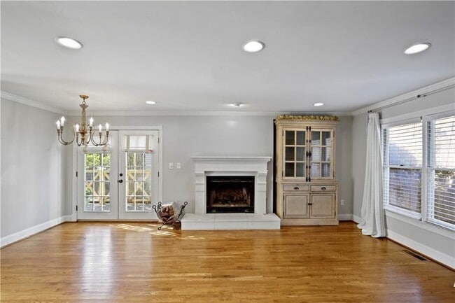 Building Photo - 105 Spruell Springs Rd