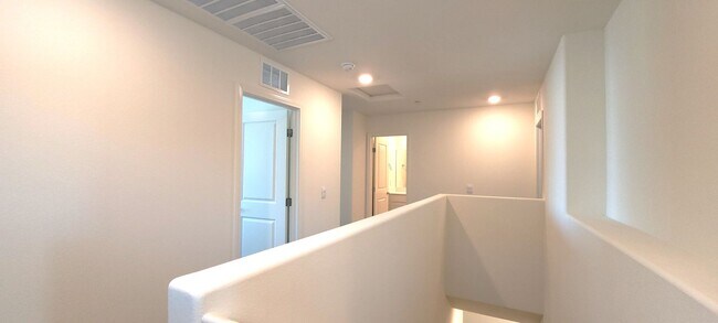 Building Photo - 9963 Cobalt Clfs St