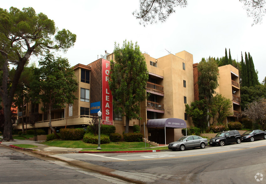 Primary Photo - Levering Apartments