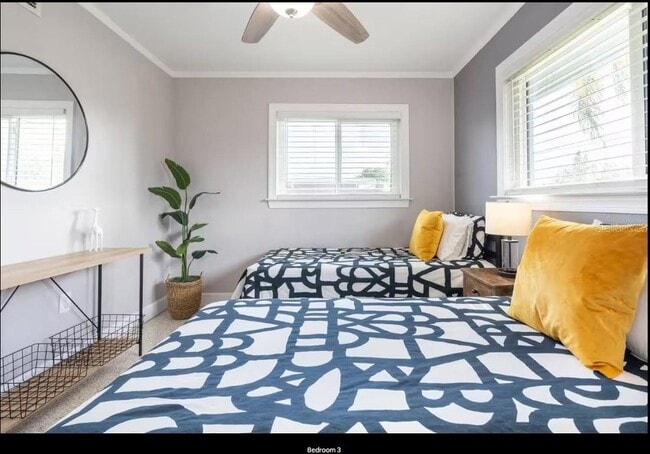 Building Photo - 2545 Webber St